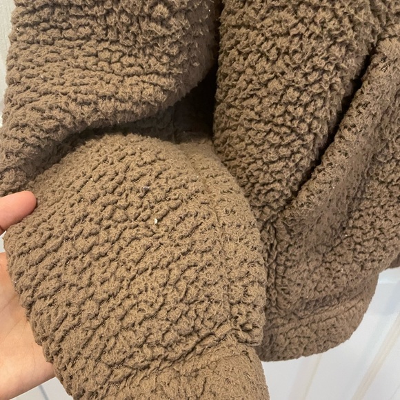 brown teddy pullover hoodie - Picture 3 of 7